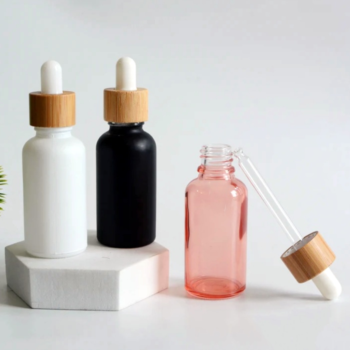 Matte White Frosted Glass Bamboo Bottles 15ml 20ml 30ml 50ml 100ml Matte Black Glass Essential Oil Bottles With Wood Dropper