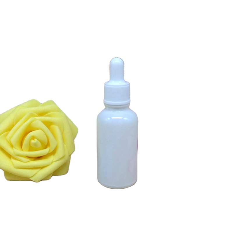 Factory Wholesale White Glass Essential Oil Bottle 10ml 30ml 50ml 100ml Porcelain White Glass Bottle With Dropper
