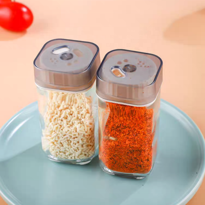 120ml 4oz Kitchen Glass Spice Jar Classic Style Square Salt Pepper Container Glass Seasoning Bottle with Lid