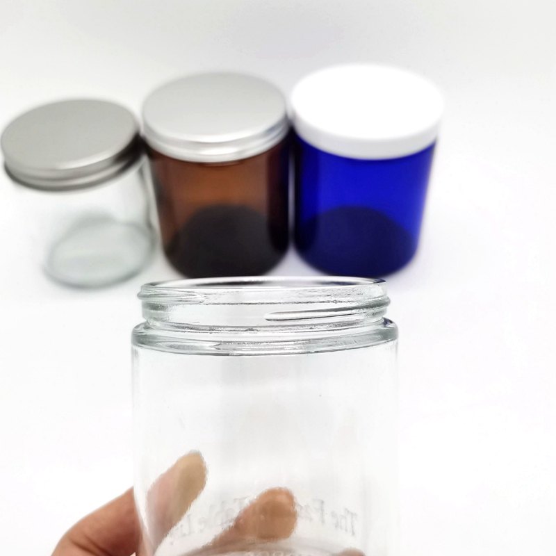 Wholesale Bulk Empty  Luxury Glass Candle Containers 4oz 8oz 16oz Clear Amber Straight Side Glass Cosmetic Jar With Lid
