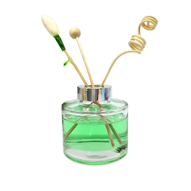 150ml 200ml Empty Luxury Round Clear White Perfume Reed Glass Diffuser Bottle With Screw Lids Wholesale Factory Price