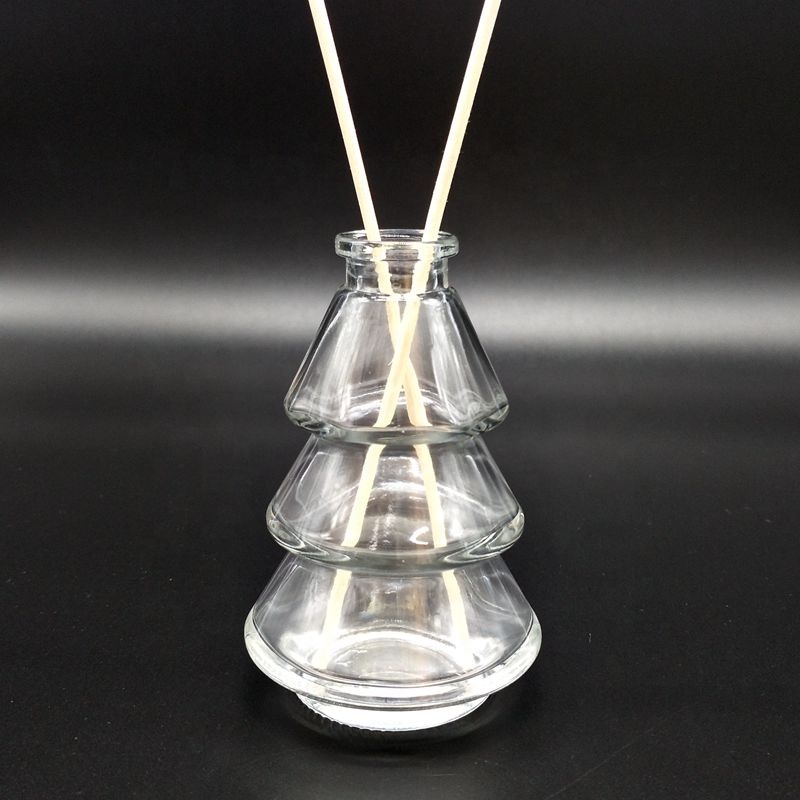 90ml Christmas-Tree-Shaped Aromatherapy for Reed Diffuser Unique Glass Bottle Essential Oil Diffuser