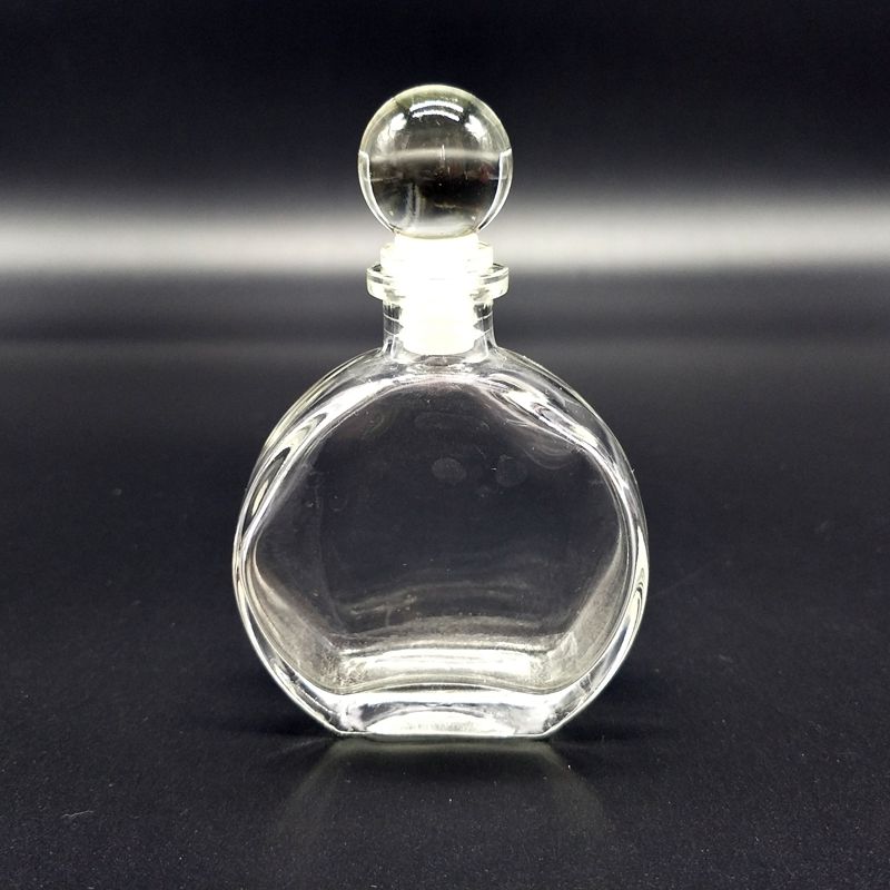 Hot Sale Empty Round Aroma Reed Diffuser Bottle 200ml Capacity in Black or Clear Aluminum Cap Material for Oil Packaging