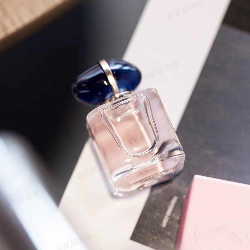 Manufacturer 30ml 50ml 100ml Perfume Bottles Clear Vintage Style Empty Glass Bottles Luxury