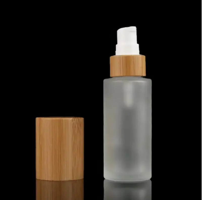 Wholesale 150ml Frosted Glass Cosmetic Packaging Makeup Pump Bottle Facial Toner Lotion Spray Facial 80ml 120ml 30ml