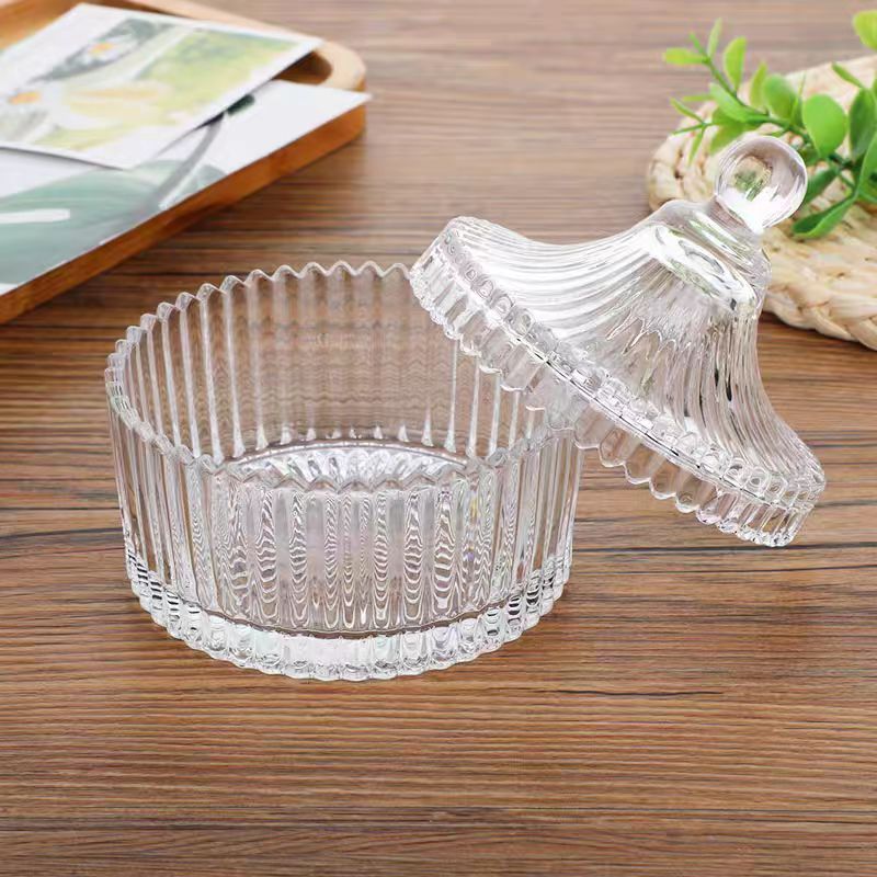 Hot Sale Empty Crystal Candy Gift Storage Recyclable Glass Candle Jars Customize Ribbed Candy Gift Storage With Glass Lid