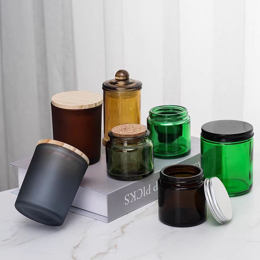 Luxury Recyclable 50ml 120ml 180ml 290ml Container Custom Empty Frosted Glass Candle Jars With Lid and Box Packaging