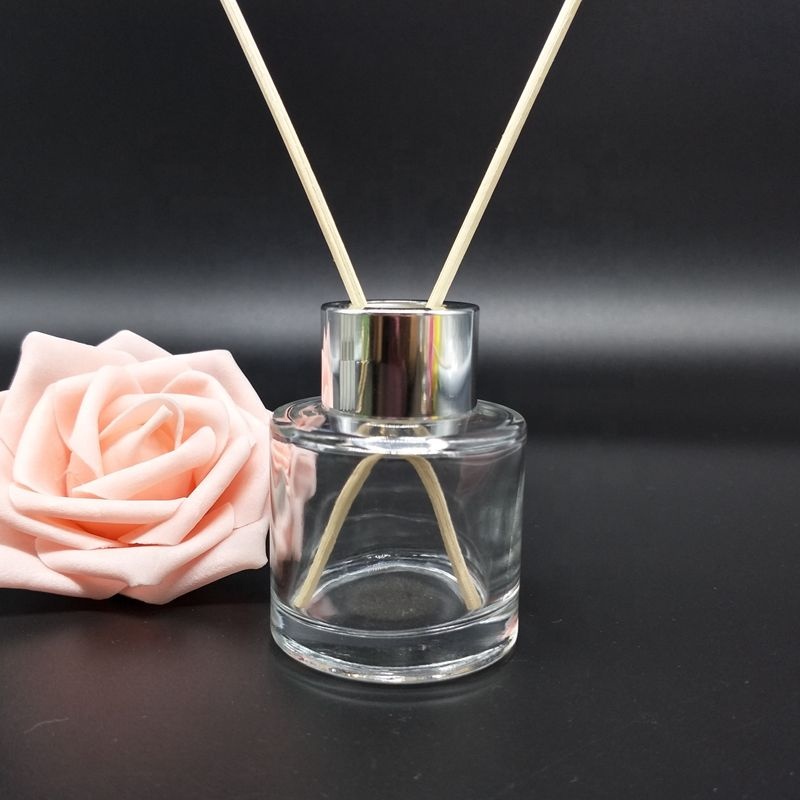 Wholesale 150ml 200ml Luxury Aroma Glass Reed Diffuser Bottle Customizable With Luxury Hot Stamping Screw Cap Sealing in Stock