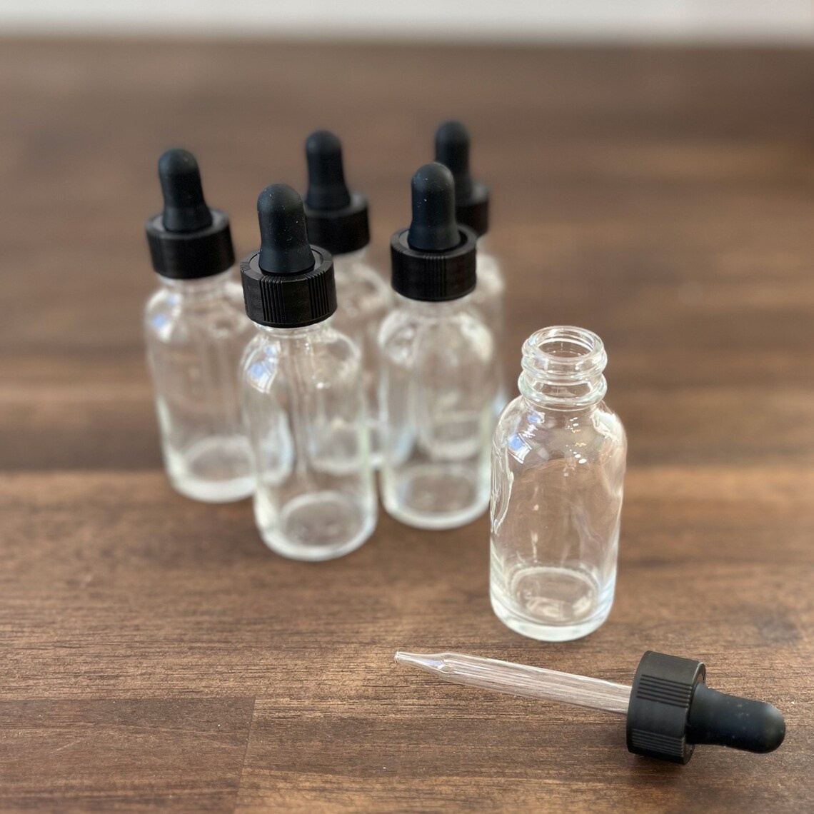 Wholesale 1oz 30ml boston Round clear Glass Essential Oil Dropper Bottle