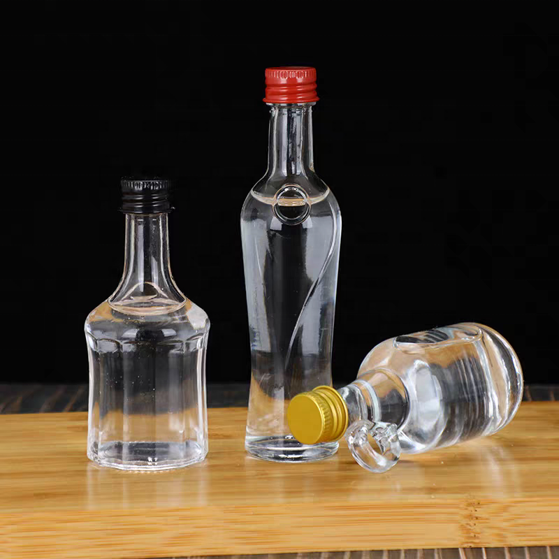 Wholesale 30ml 40ml 50ml 100ml Mini Miniature Juice Wine Spirit Liquor Glass Bottle for Whisky Vodka