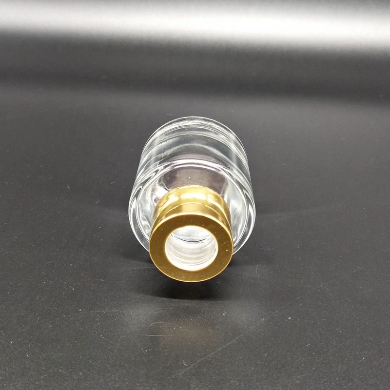 Wholesale 150ml 200ml Luxury Aroma Glass Reed Diffuser Bottle Customizable With Luxury Hot Stamping Screw Cap Sealing in Stock