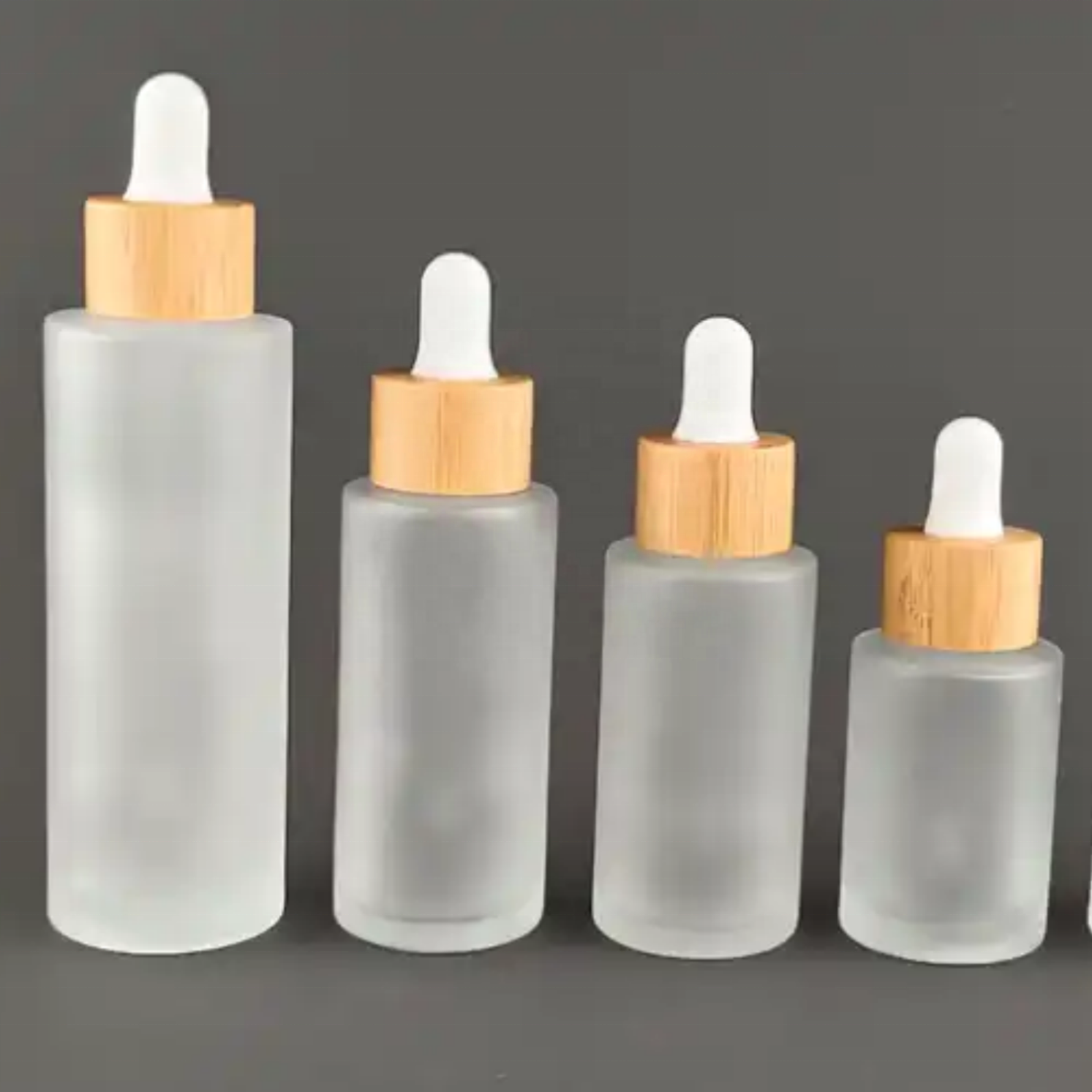 Customizable Popular Multi-color Flat Shoulder Water Milk Bottle 30ml Essence Oil Serum Dropper Glass Bottle Factory Direct