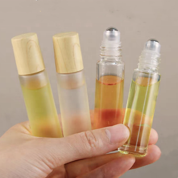 Green Glass Roll-On Bottle with White/Black Cap 10ml Essential Oil for Skin Care for Cosmetics Serums
