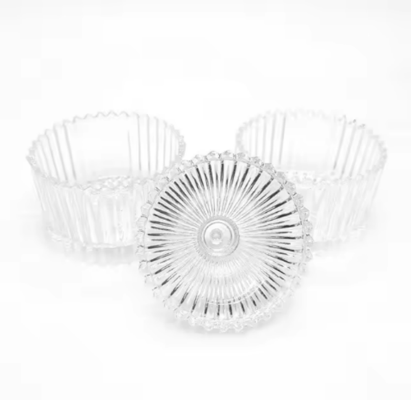Factory Direct Sales Wholesale Price of Exquisite Retro Transparent Crystal Glass Candy Jar and Cups With Lid