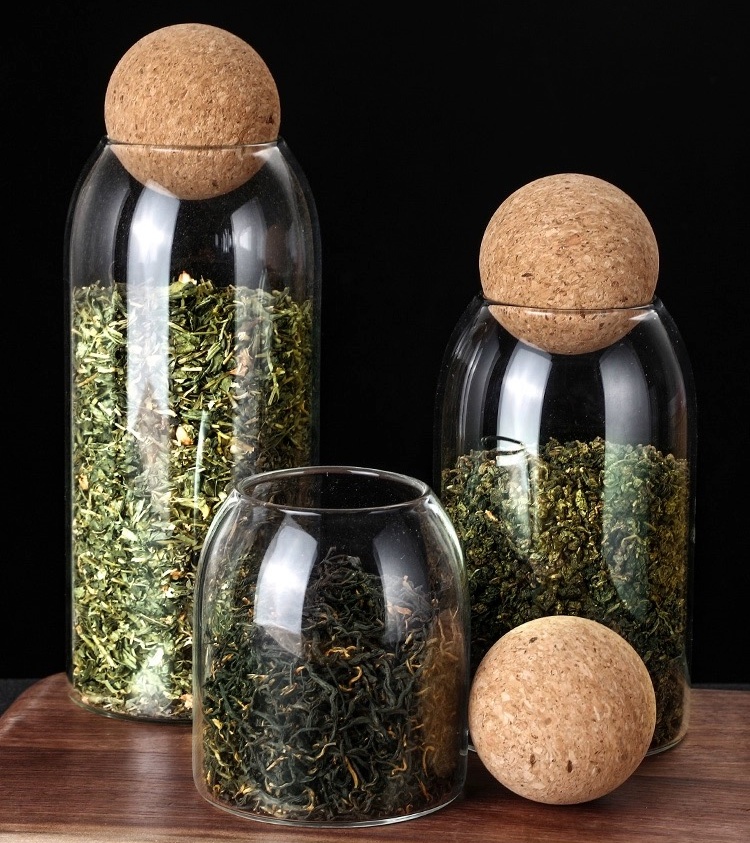 High Quality Kitchen Glass Round Storage Jar With Ball Cork Airtight Food Storage Containers for Spice Tea Cookie Candy