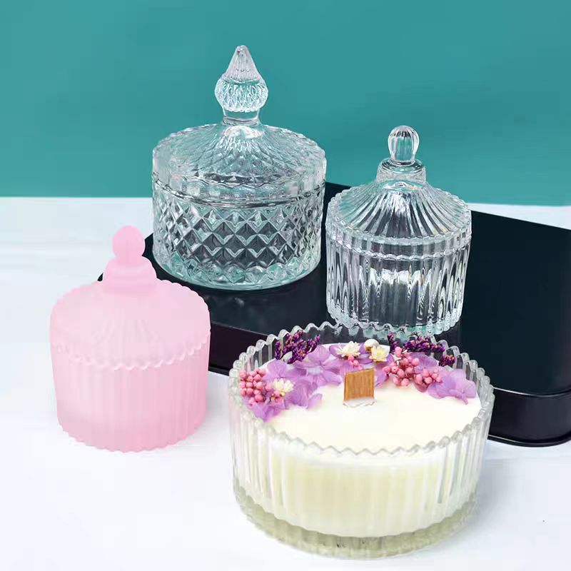 Hot Sale Empty Crystal Candy Gift Storage Recyclable Glass Candle Jars Customize Ribbed Candy Gift Storage With Glass Lid