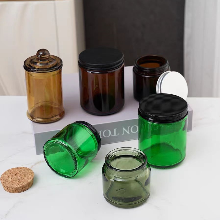 Luxury Recyclable 50ml 120ml 180ml 290ml Container Custom Empty Frosted Glass Candle Jars With Lid and Box Packaging