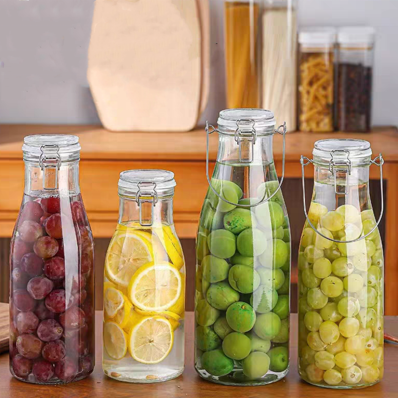 450ml 1000ml 1500ml 2000ml Food Grade Sealed Large Capacity Milk Juice Drink Glass Bottle With Airtight Swing Top