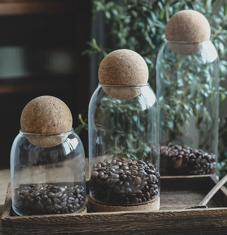 Heat Resistant Borosilicate Scented Candle Vessel Nordic Empty 16 Oz Glass Candle Jar With Round Wooden Cork Ball Lids