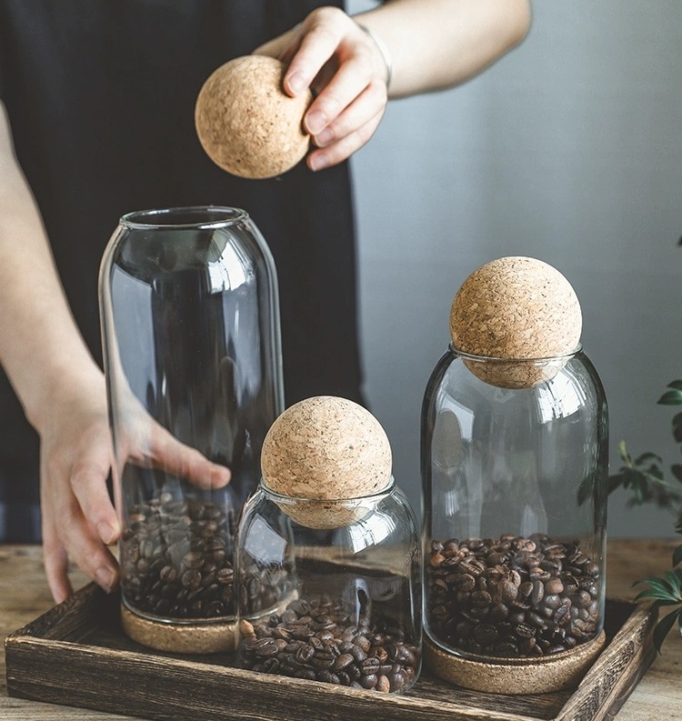 Funny Clear Borosilicate Glass Vessels With Wooden Cork Ball Lids Heat Resistant Empty Glass Bottles