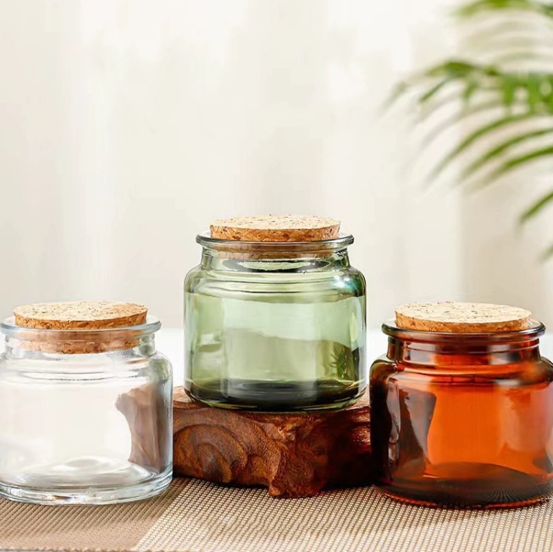 Luxury 100ml Clear Amber Green Round Bottom Glass Lanterns Candle Jars Vessel Brown Glass Bottle Jars With Cork Lid