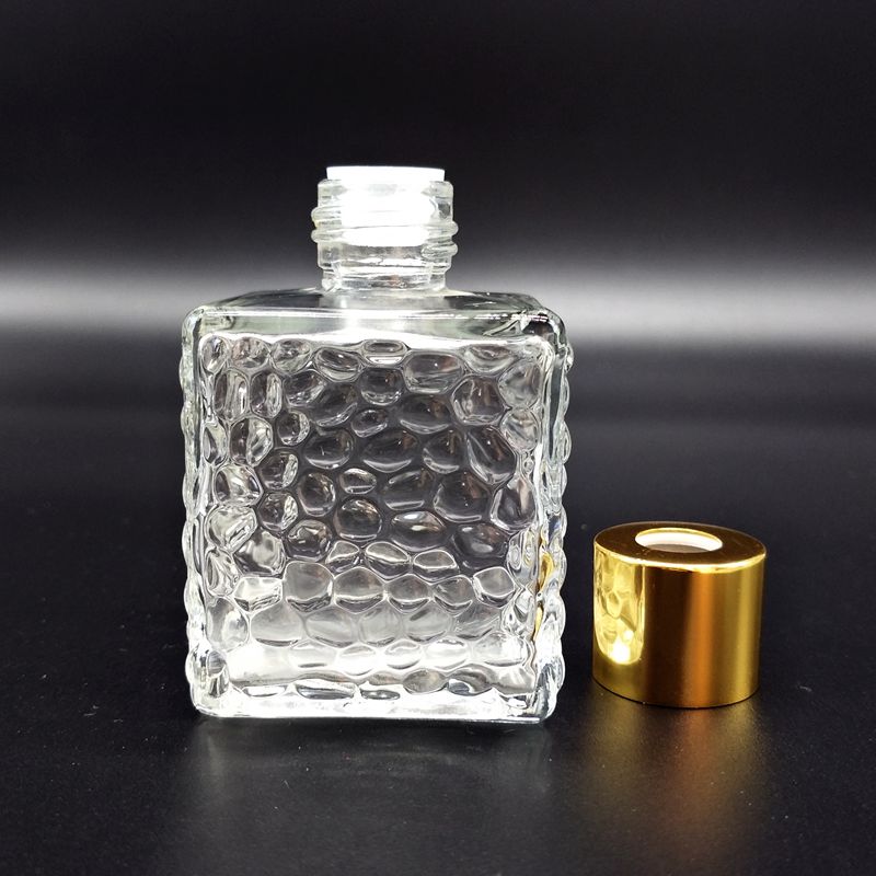 Wholesale Luxury Reed Diffuser Home Oil Fragrance Glass Jars Scented Candle Gift Set