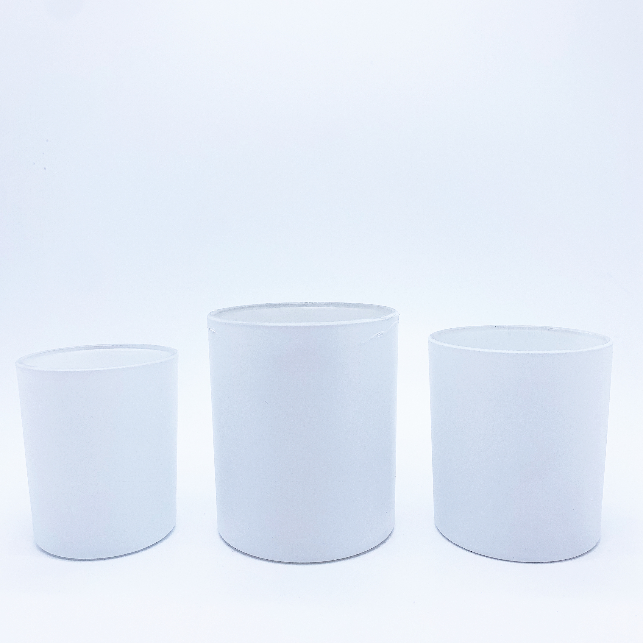 Wholesale Empty Matte Frosted White Black clear Glass Candle Jars With Wooden Lids for Candle Making