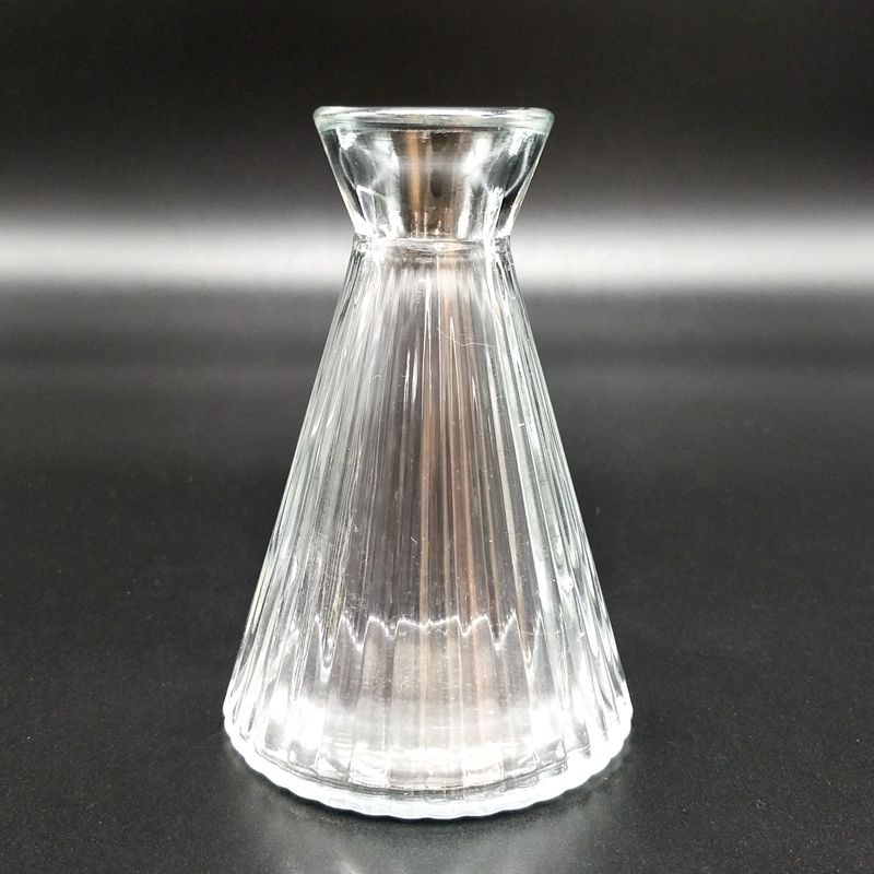90ml Christmas-Tree-Shaped Aromatherapy for Reed Diffuser Unique Glass Bottle Essential Oil Diffuser