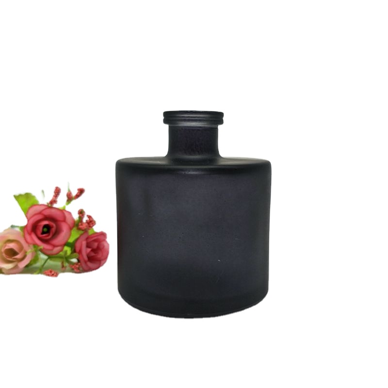 Wholesale 200ml Matte Clear Diffusion Glass Bottles Square Round Home Decoration Fragrance Reed Diffuser Rattan Oils Packaging